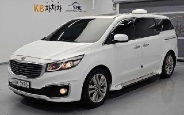 올뉴카니발 중고차 올 뉴 카니발 디젤 9인승 프레스티지 매물 사진 8 - 2014/07 130,790km